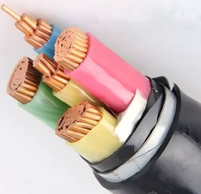 Que fatores afetam a capacidade de transporte de corrente das linhas de energia de baixa tensão?