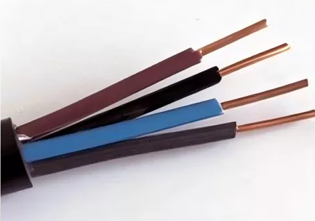 Quais são os materiais isolantes usados ​​em cabos de controle com isolamento plástico?